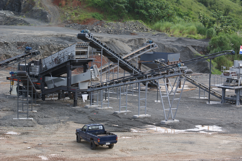 Mobile cone crusher plant