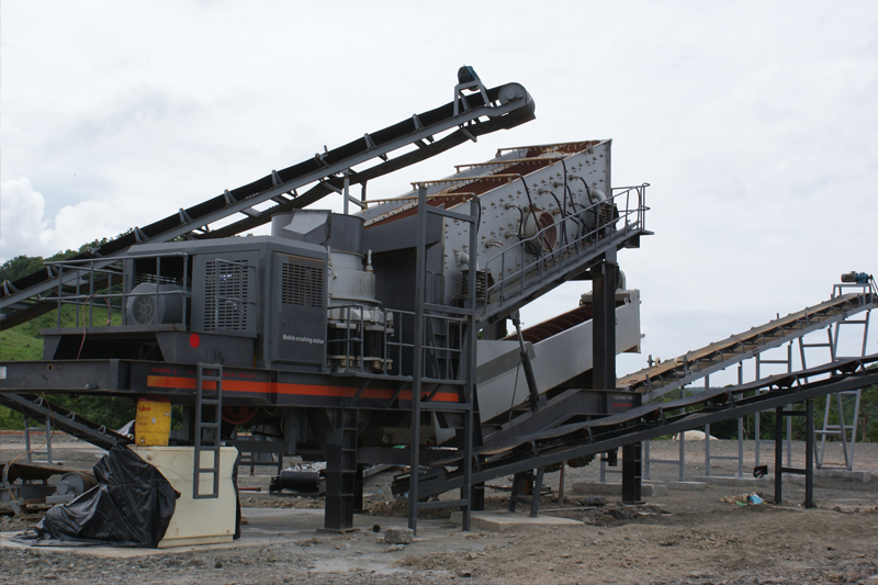 Mobile cone crusher plant